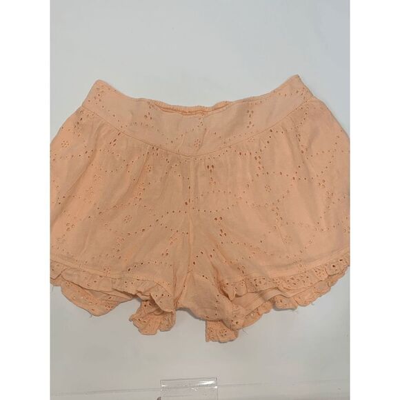 Curvy Red Camel Eyelet Lined Short - Picture 1 of 6